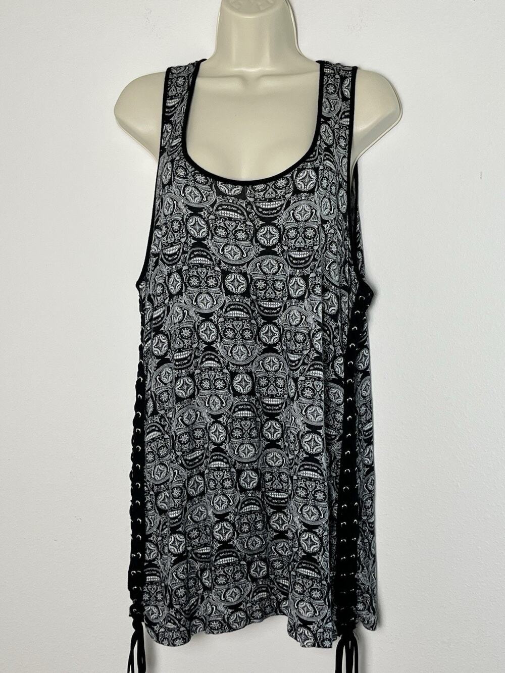 Midnight Hour Tunic Tank Top Women 2XL Black Skull Lace-up Sides Goth Grunge Emo